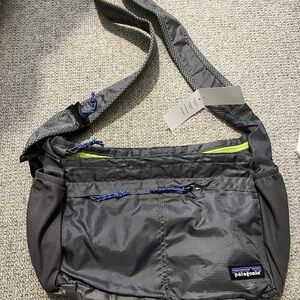 patagonia bag lightweight travel foldable
